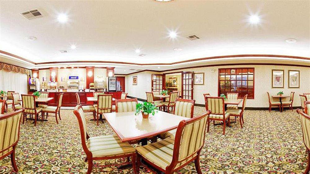 Holiday Inn Express Hotel & Suites Gainesville By Ihg Extérieur photo