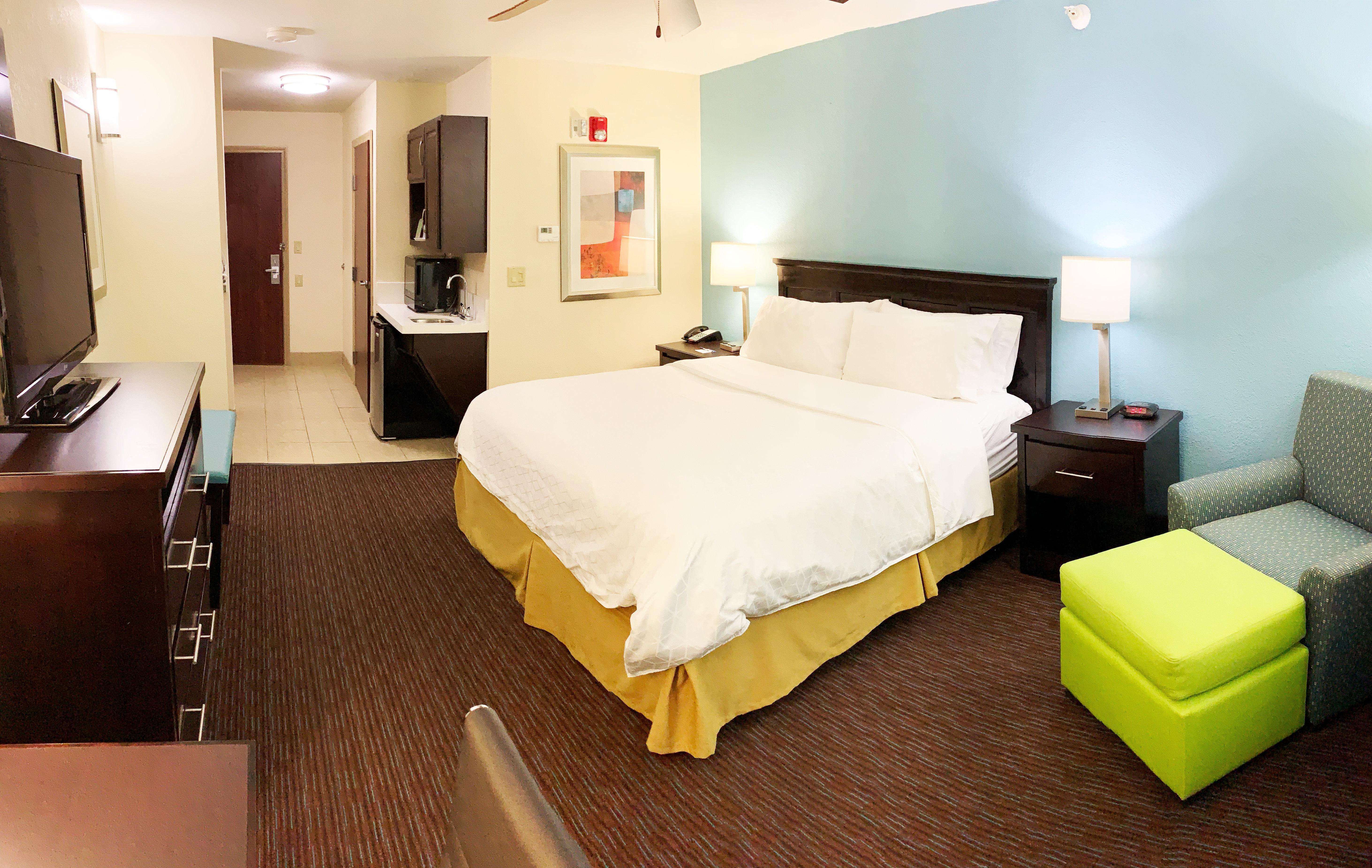 Holiday Inn Express Hotel & Suites Gainesville By Ihg Extérieur photo